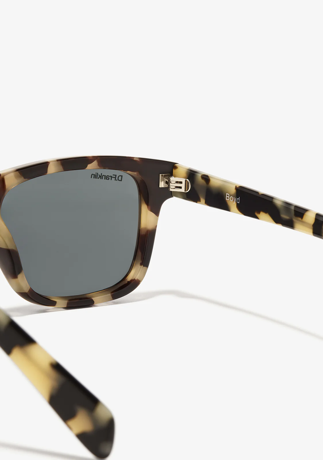 Boyd Light Tort / Black - Image 5