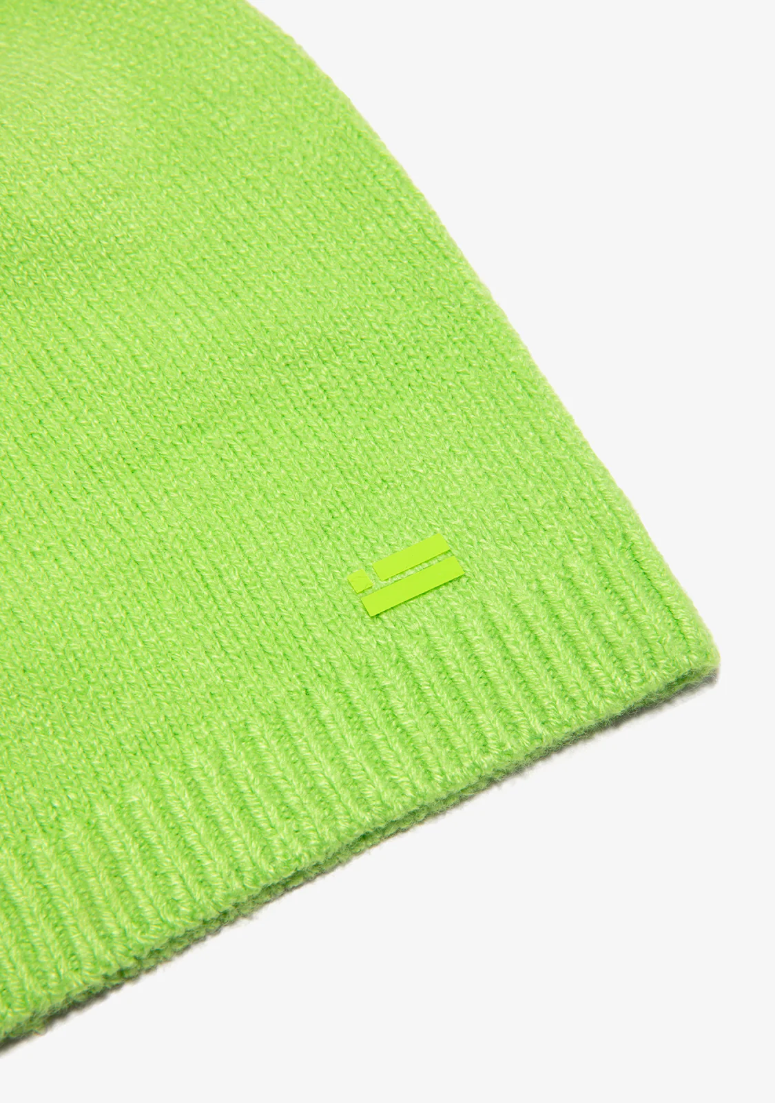Nordic Bomb Slouch Beanie Green - Image 2
