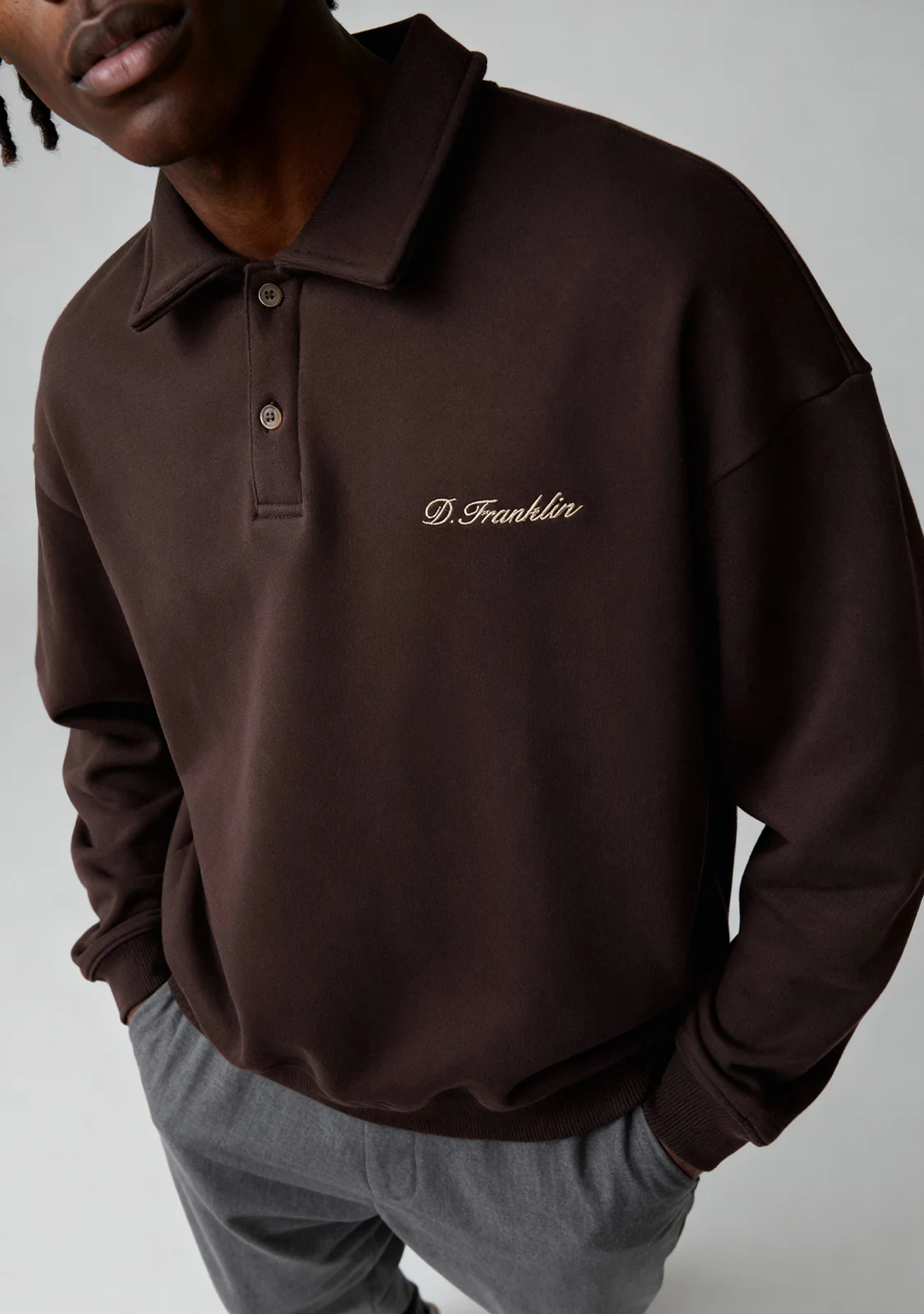 Polo Sweatshirt Brown - Image 3